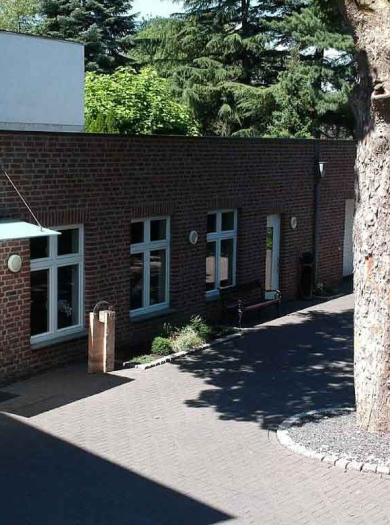 Bestattungshaus Krefeld Rueben Corona Tauerfeier